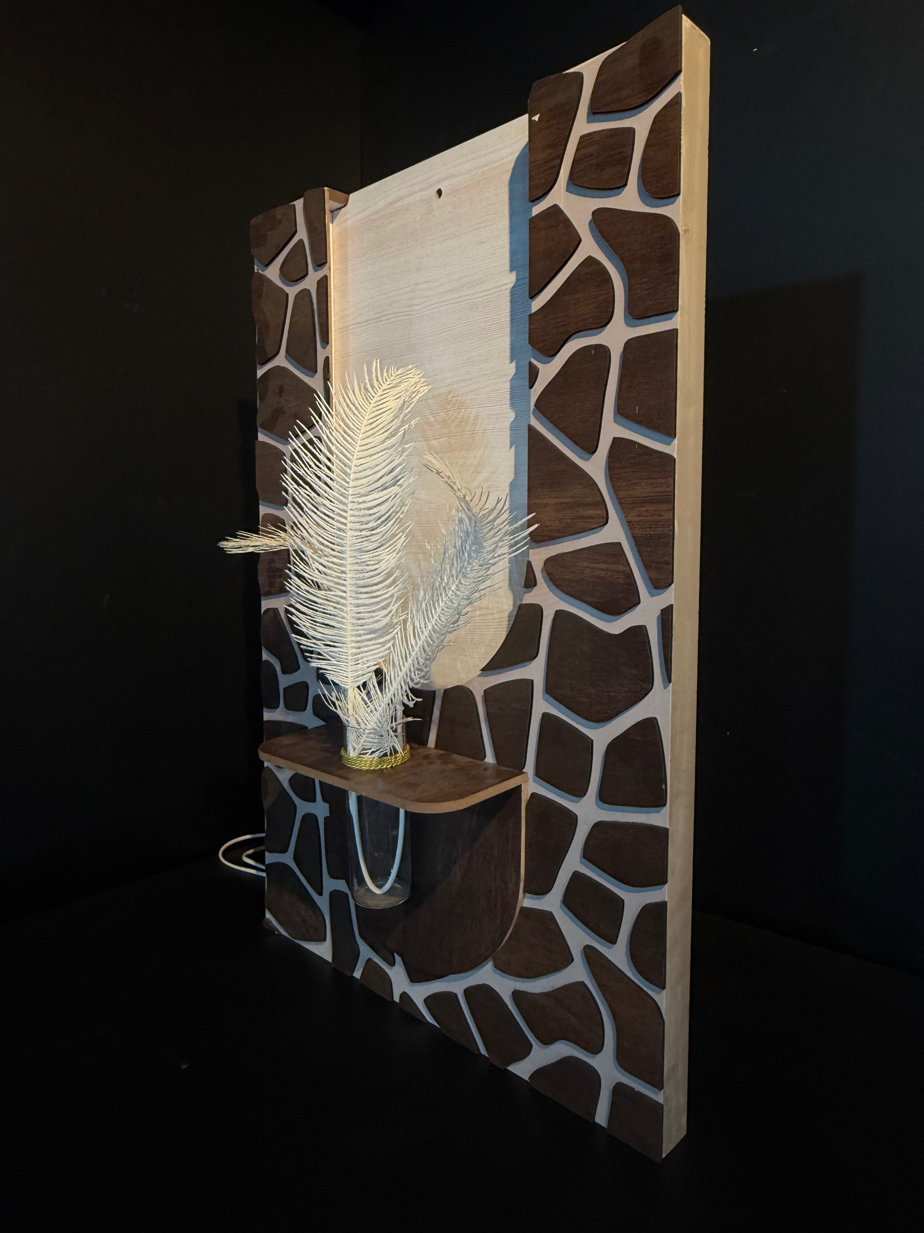 STONE LEAF WALL ART